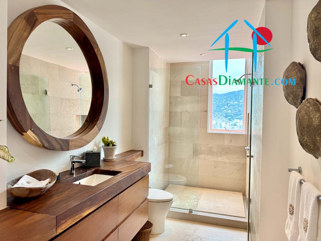 Condominio Ibiza PH 2 - Baño completo 1